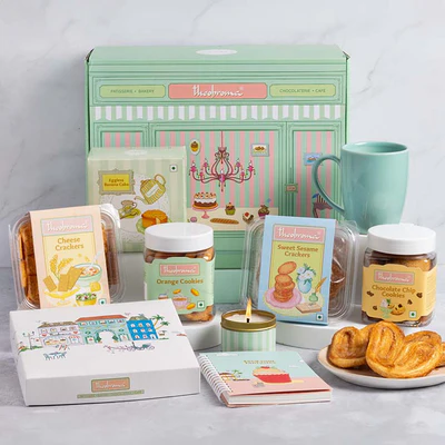 FG0882__Goodies_Gift_Hamper_Box_1_400x400
