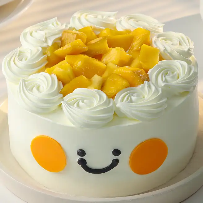 Mango Smiley Eggless Cream Bento Cake